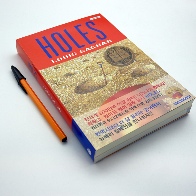 Holes_3.jpg
